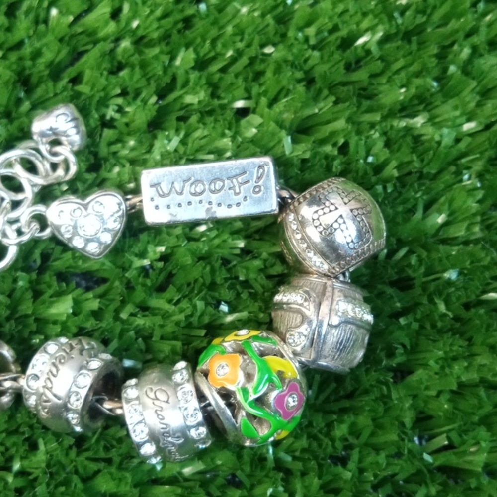 💍 Brighton Silver Charm Bracelet with Colorful and Silver Beads - Picture 4 of 6